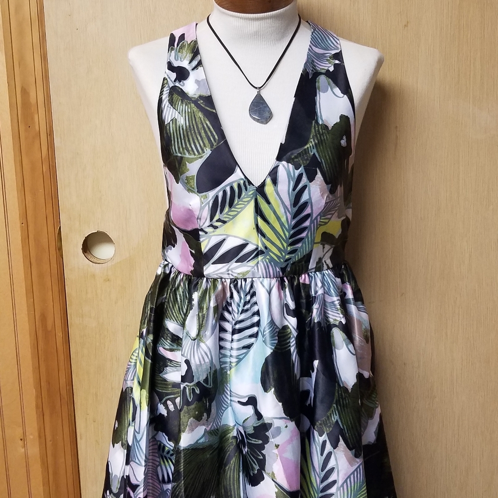 Romeo & Juliet dress